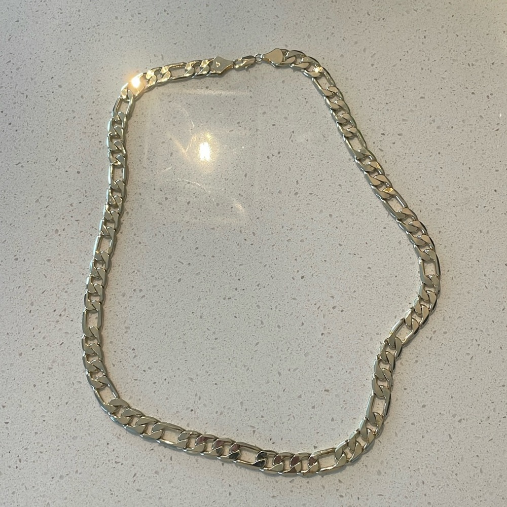 14k gold plated Cuban link necklace